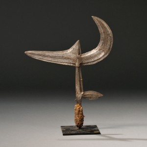 Ngombe Throwing Knife (Estimate $250-$350)
