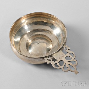 Silver Porringer, Paul Revere, Jr., Boston, Massachusetts, c. 1770 (Lot 74, Estimate $8,000-$12,000)